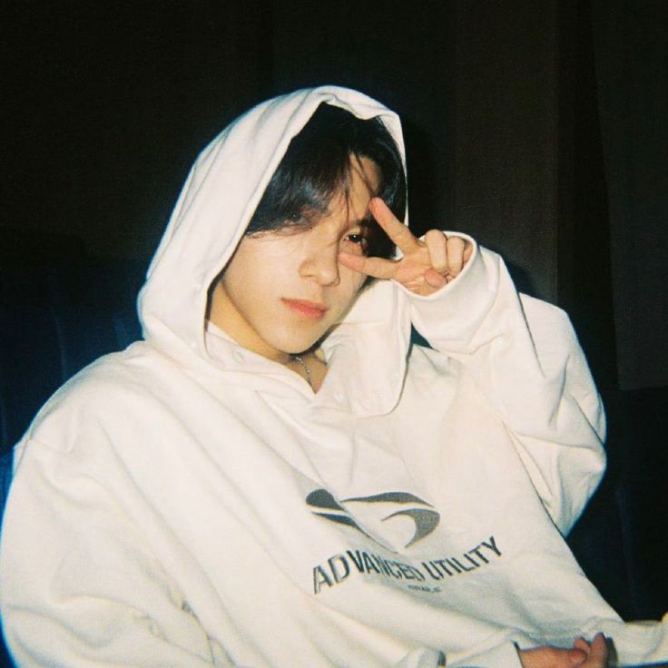 miicaw_'s tweet photo. : Pacar Adek

Hendery few tweet au
by miicaw_ https://t.co/IF3tkyOAHn