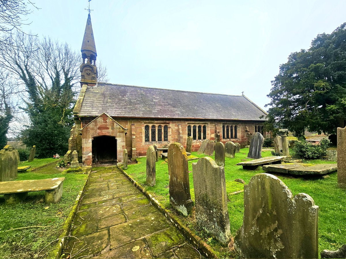 HikingManchest1's tweet image. The beautiful old church of All Saints in the Peckforton Hills at the village of Harthill, #Cheshire for  #SpireSaturday
#SpottedonmyWalk #SteepleSaturday