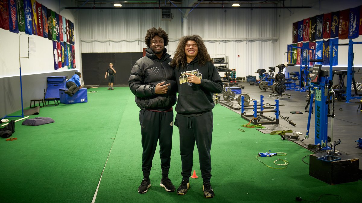 willkigorman's tweet photo. Day 3 @ByrdSportsPF !  Speed, Agility, and Strength training with @Jermaine_Smithj ! #nodaysoff #workhardeveryday #byrdbuilt https://t.co/AA6tDZK7sg