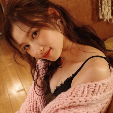 [ restarting ]

boom shakalaka !!! i’m shin and looking for interactive moots !!

𐙚 she/her, filo, 09
𐙚 multi ! (mains: twice, bini, bp)
𐙚 not new to #kpoptwt &amp; #stantwt
𐙚 all fandoms are welcome^^

♡ &amp; ↻ to be moots + highly appreciated !