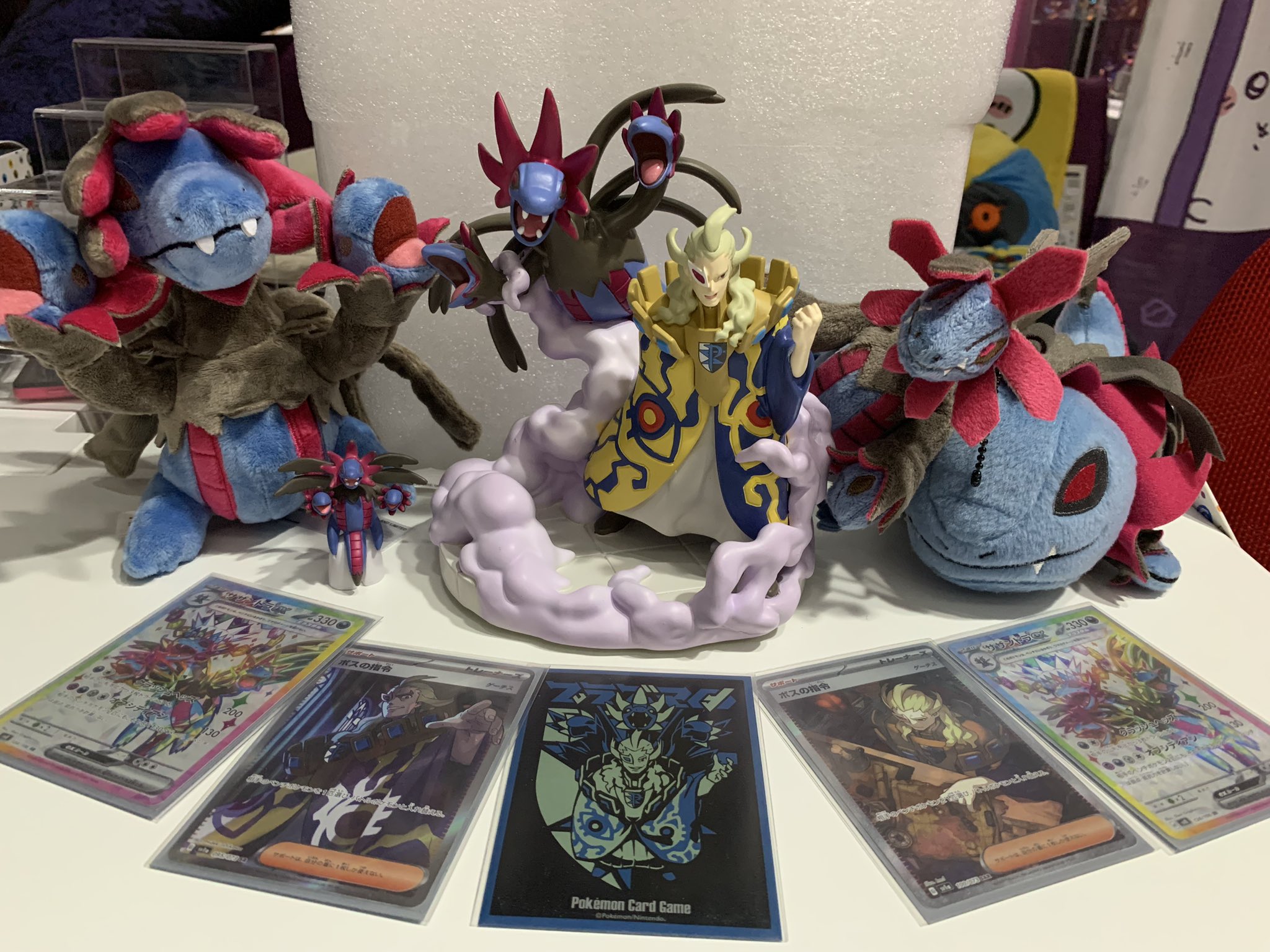 海外ポケセン プリン インテリアフィギュア 楽天市場】海外ポケモンセンター figma ユウリ サルノリ