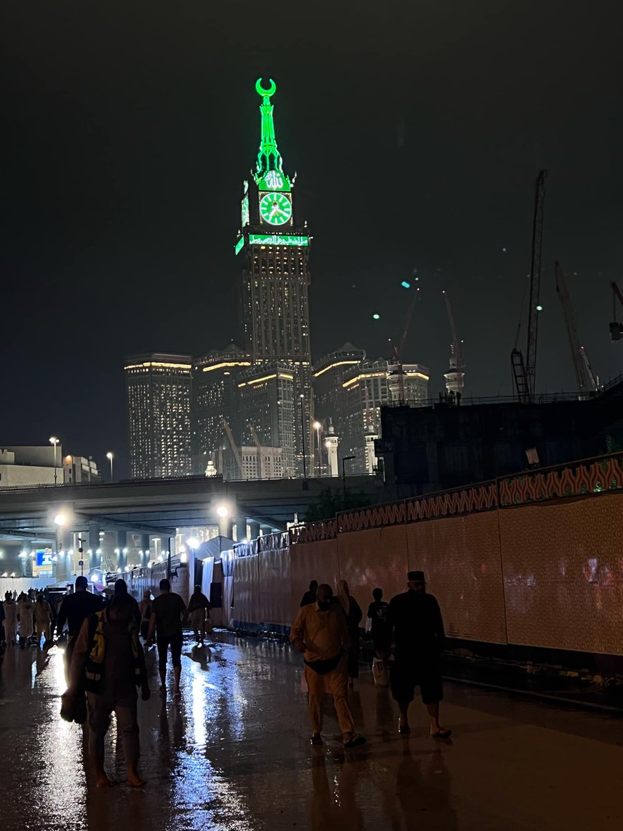 mestar_hossam's tweet photo. الحمد لله علي جميع النعم 
الحمد لله على ما بلغنا ما نريد 
الحمد علي تمام العمرة
 الحمد لله على بلوغ هواء مكة 
اللهم لك الحمد كما ينبغي لجلال وجهك وعظيم سلطانك ❤️❤️ https://t.co/Xdi2Bhti0g