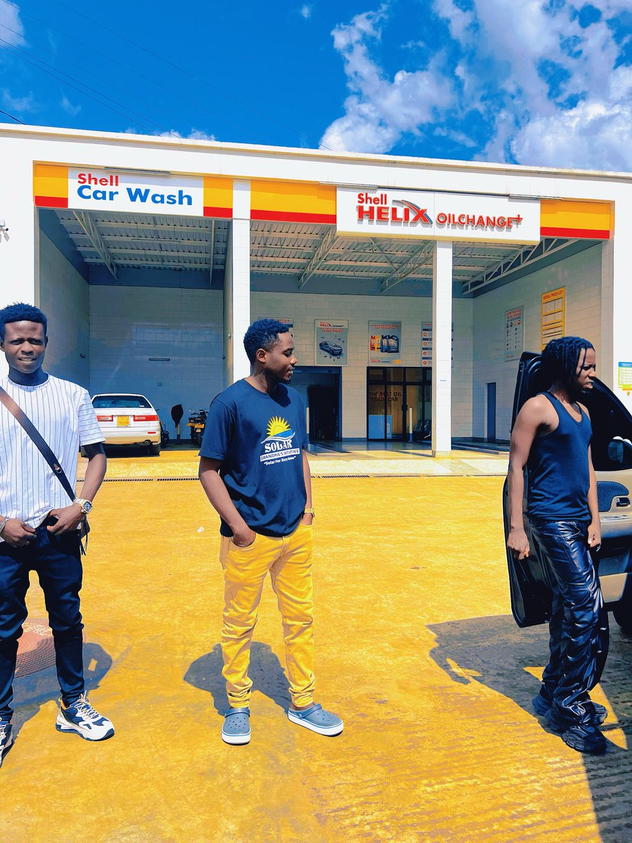 VictorRuzUg's tweet image. Quick Bag💼! #Fortportal 💛