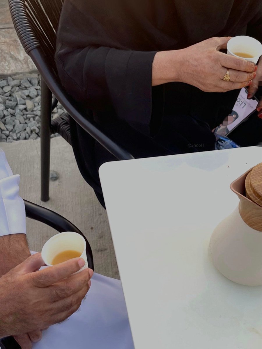 سُعداء نحن ما دُمنا نمتلك نعمة الأهل 🤍