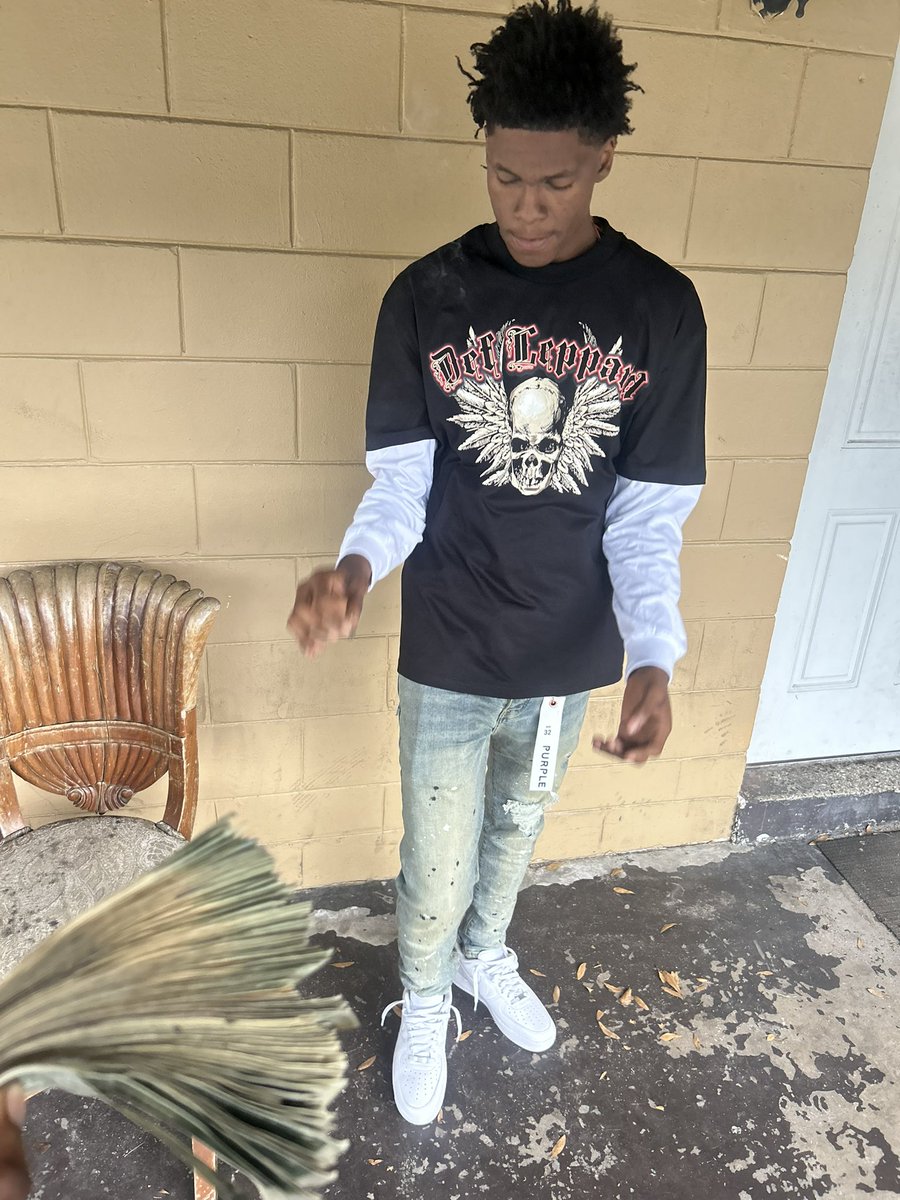 yurdaa300's tweet image. Dog shi like Craig daddy #pblock #kobk 💕🧛🏽‍♀️🧛🏽‍♀️