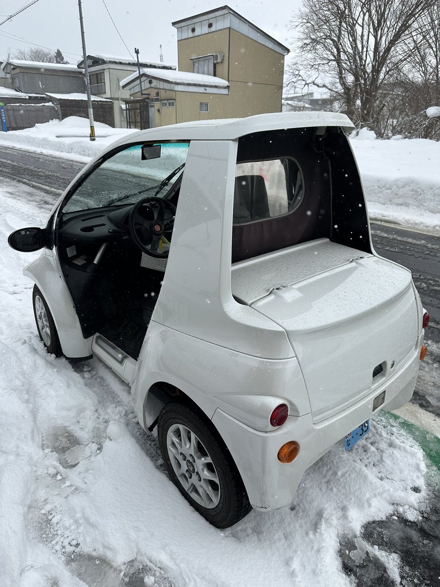 雪道でも走れるみたい#TOYOTA_PR #TOYOTA #トヨタ自動車 #コムス#coms#電気自動車#ev#ミニカー