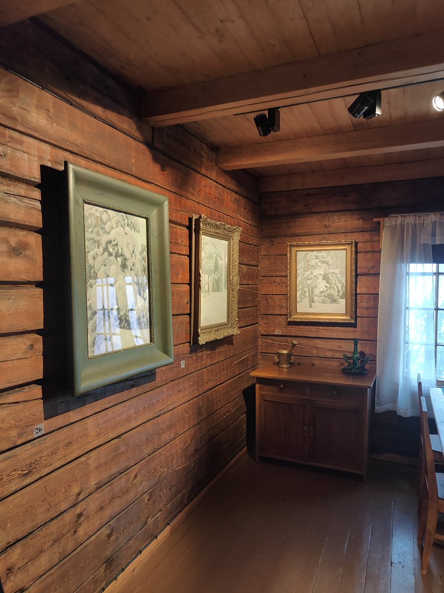 jarlaiti's tweet photo. https://t.co/WGeATtrjSg Diese Ausstellung von Pekka selvst dauert das ganze Winter. https://t.co/yU1WAPe48W
