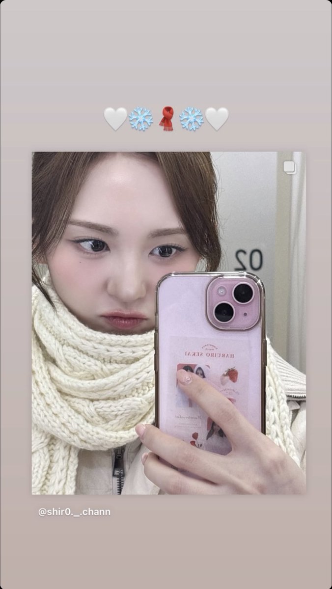 madeinlogs's tweet image. [241228 - 7:04 pm KST]
#mashiro IG story update

🤍❄️🧣❄️🤍

🎵 johnny stimson - iloveyousomuch
#madeinarchive