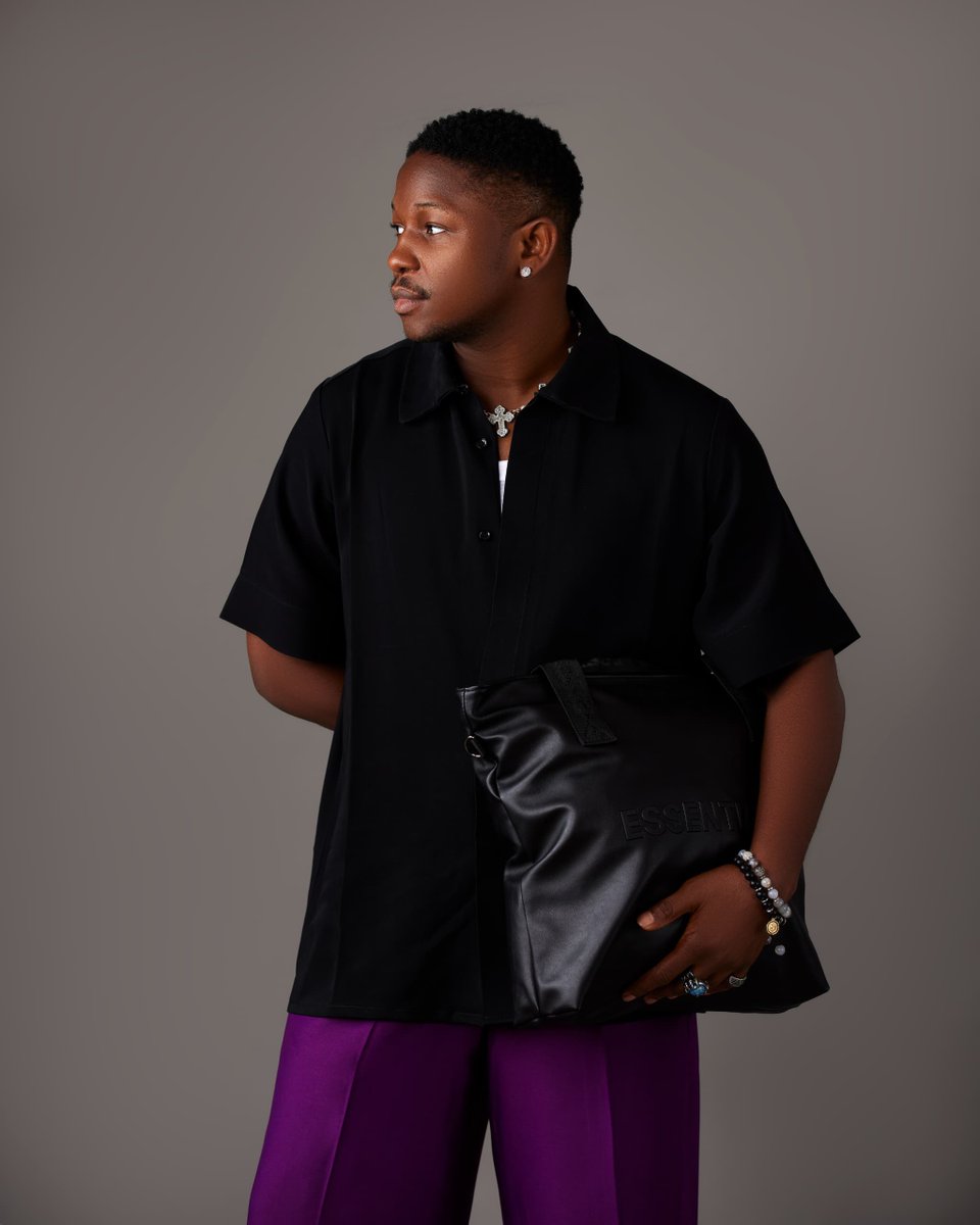 ayocutifashionw's tweet image. Turning fabric into timeless fashion. 🎨👔 #MadeWithLove #trending2024 #styles