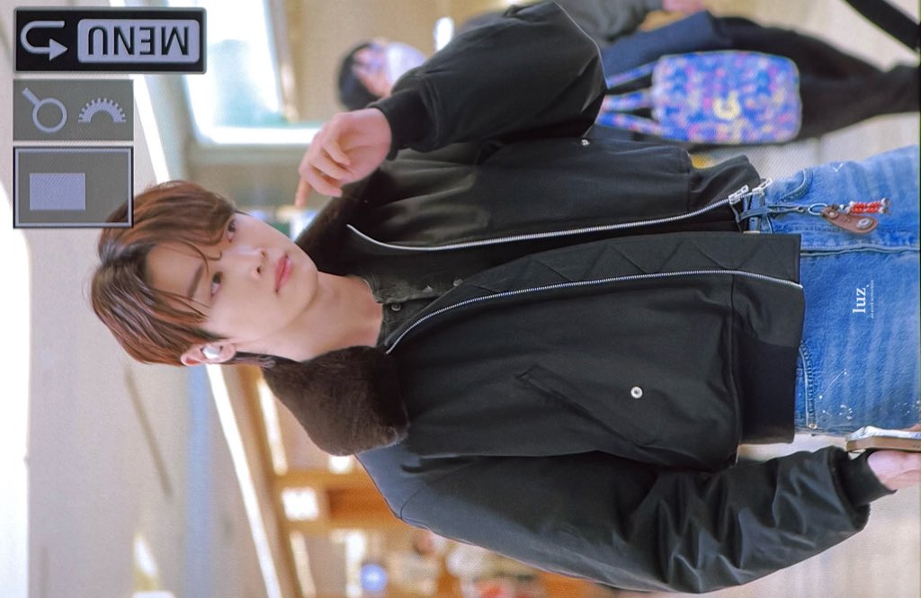 luzdel913's tweet photo. 241228 NRT
#라이즈 #RIIZE #성찬 #SUNGCHAN https://t.co/4ptOoV737p