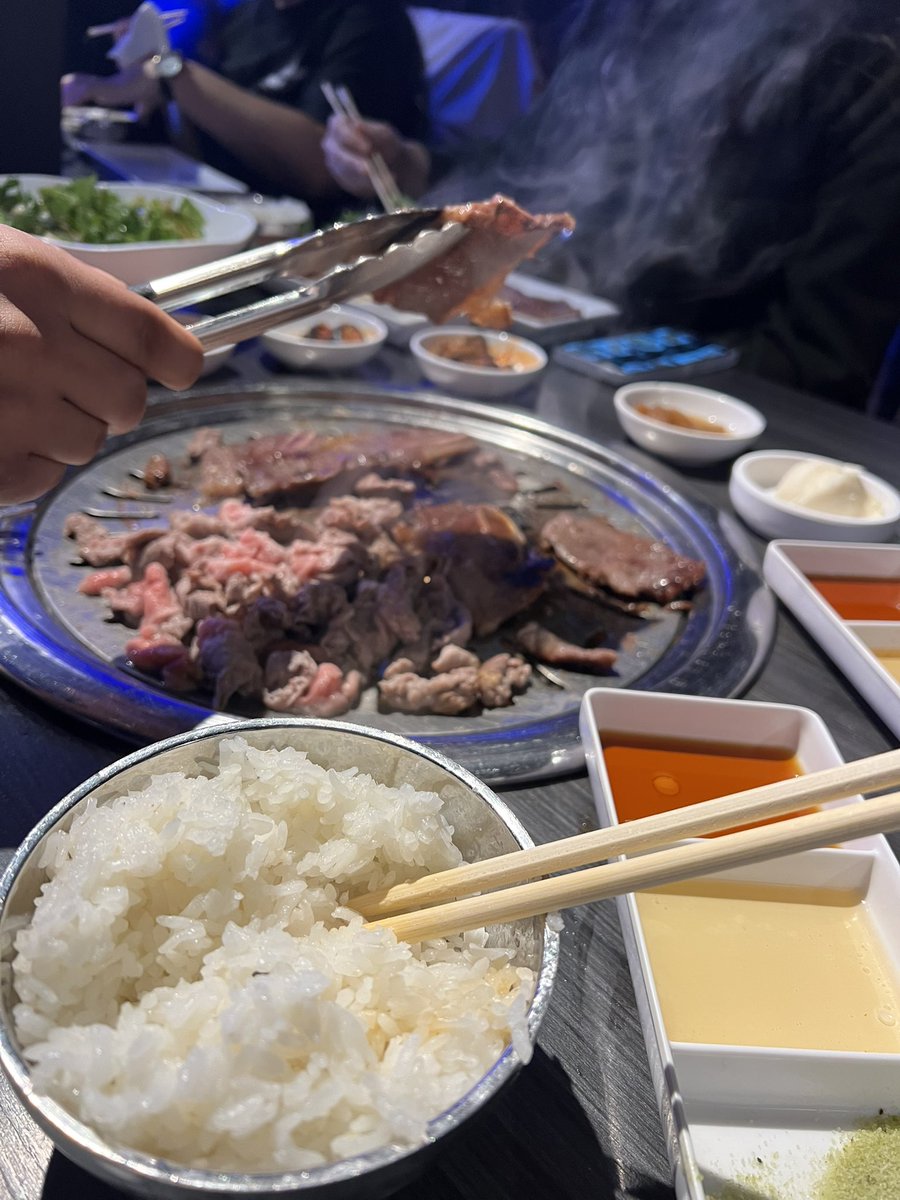 p_lopez78's tweet photo. Celebrando el cumple del primo Mitch! Good food, drink and great company! #Felizcumple cuz! Had a blast! #KoreanBBQ #bulgogi #beasal #chadol #galbi #samgyubsal #Dallas #TX #DFW #Texas #familia #family #bday #primos #bros #ODP #ODPhi #OmegaDeltaPhi #happybirthday #sapoverde https://t.co/ciI8zURgjS