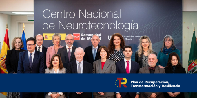 P_Recuperacion's tweet photo. El @CienciaGob firma el convenio para la creación del Centro Nacional de Neurotecnología con la @ComunidadMadrid y la @UAM_Madrid.

🔹El Gobierno aporta 120 M€ al #SpainNeurotech.
🔹40 M€ a través del #PlanDeRecuperación.

#NextGenerationEU
➡️https://t.co/hCfg8W339Z https://t.co/VJWfFJIVIf
