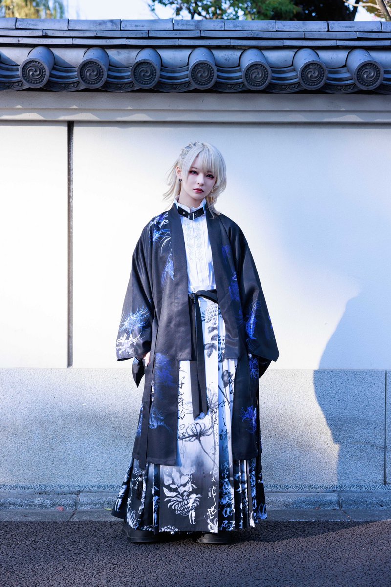 AdaNous【アダナス】曼珠沙華 Black×Gray てのひらえる AdaNous【アダナス】