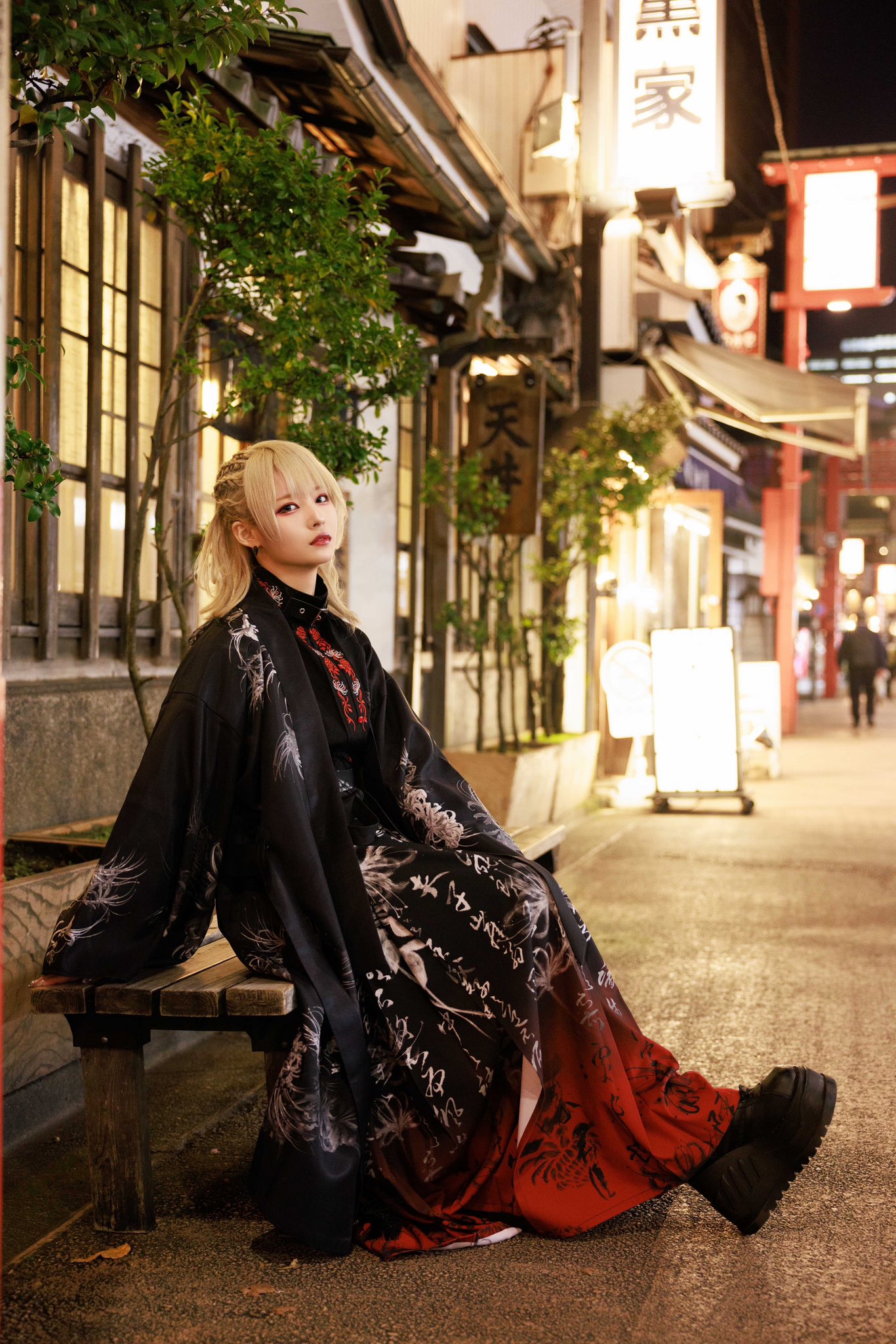 AdaNous【アダナス】曼珠沙華 Black×Gray てのひらえる AdaNous【アダナス】