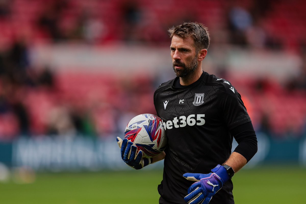 paulclementsgk's tweet image. All the best @stokecity 🧤 
I know that I gave it my all every day, let’s see what the future holds, I am happy to have worked with some incredible humans in Viktor, Jack, Frankie and the rest of the dressing room.