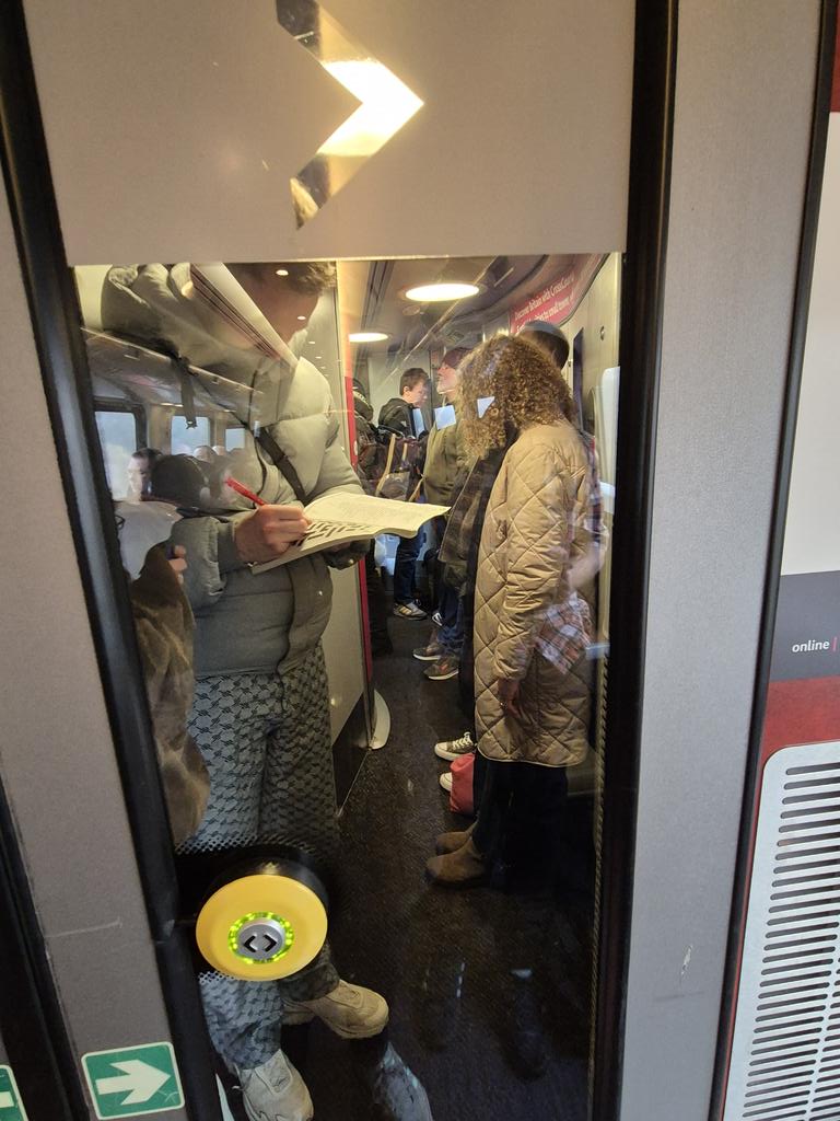 Cat Wasnidge tweet media