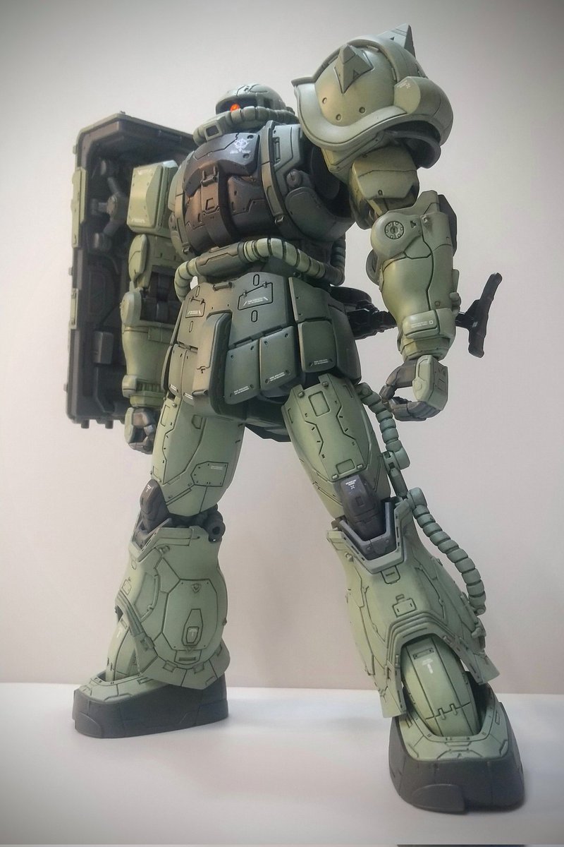 やっぱりファーストのザクが好き🤩Netflix版ですが…😅