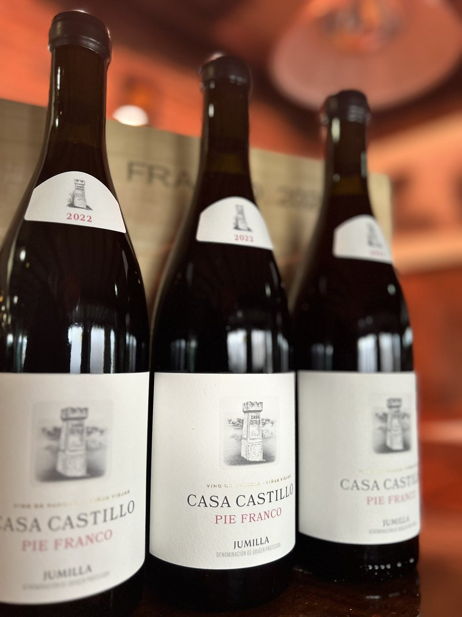 Siempre en mi equipo <a href="/B_casacastillo/">José María Vicente</a> 

@casa_farpon