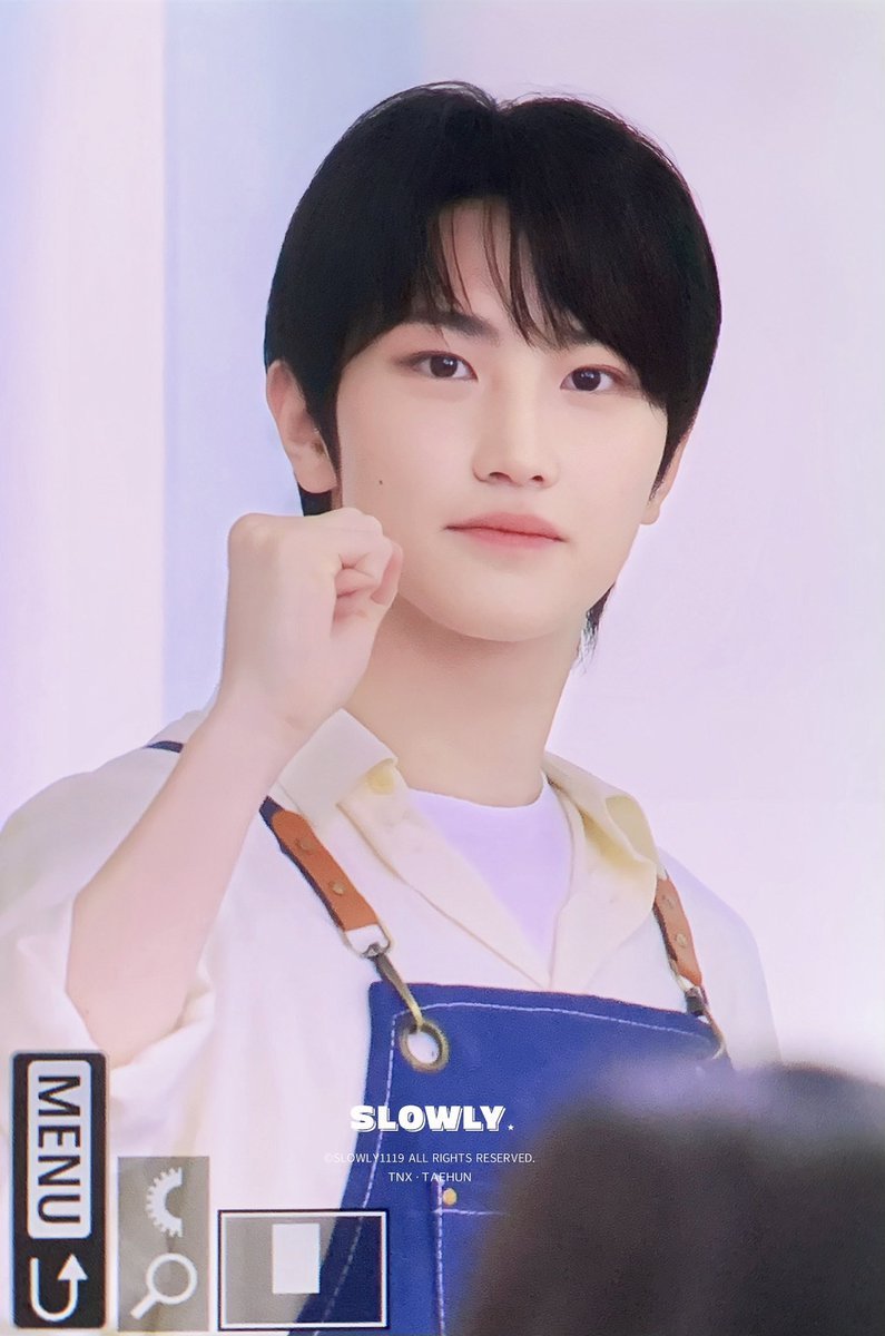 slowly1119's tweet photo. 241228 미니팬미팅 오늘젤잘생김🤩
₊⁺♡̶♡̶₊⁺
#TNX #티엔엑스 
#최태훈 #TAEHUN https://t.co/YtfH5EBL9W