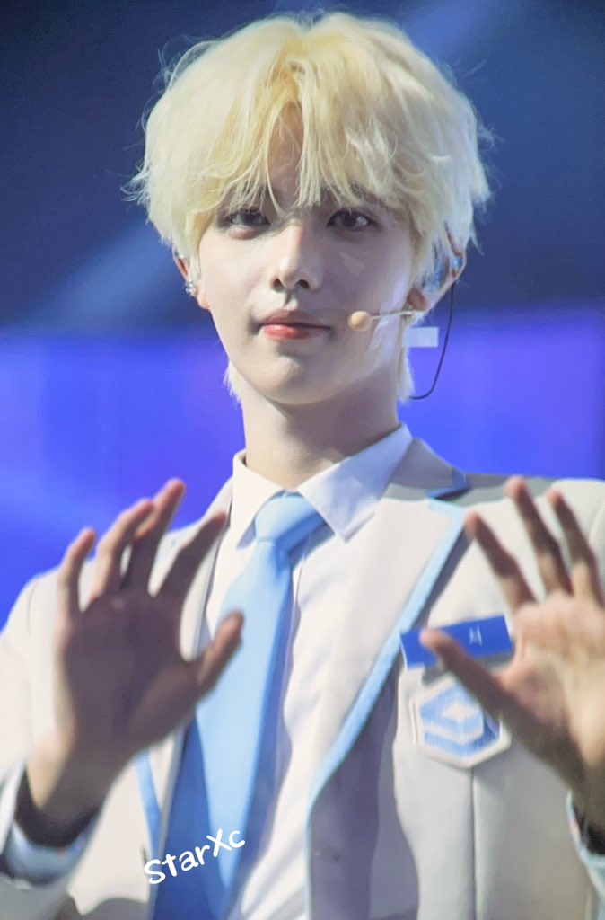 starxc0830's tweet photo. ▶︎𝟐𝟒𝟏𝟐𝟐𝟖

𝐏𝐑𝐄𝐕𝐈𝐄𝐖 파이널 공연

신처체크 ♡

#신처 #新澈
#iQIYI #StarlightBoys 
#스타라이트보이즈 #星光闪耀的少年 https://t.co/Ce8wC6NvRq
