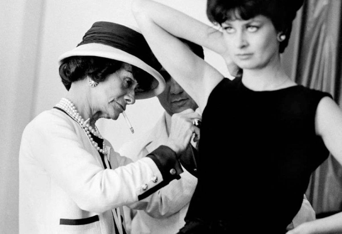 Toujours aucune preuve du passage de Coco Chanel à l'abbaye d'Aubazine en Corrèze : mais à qui profite la légende ?

➡️ urlr.me/wtD8r6