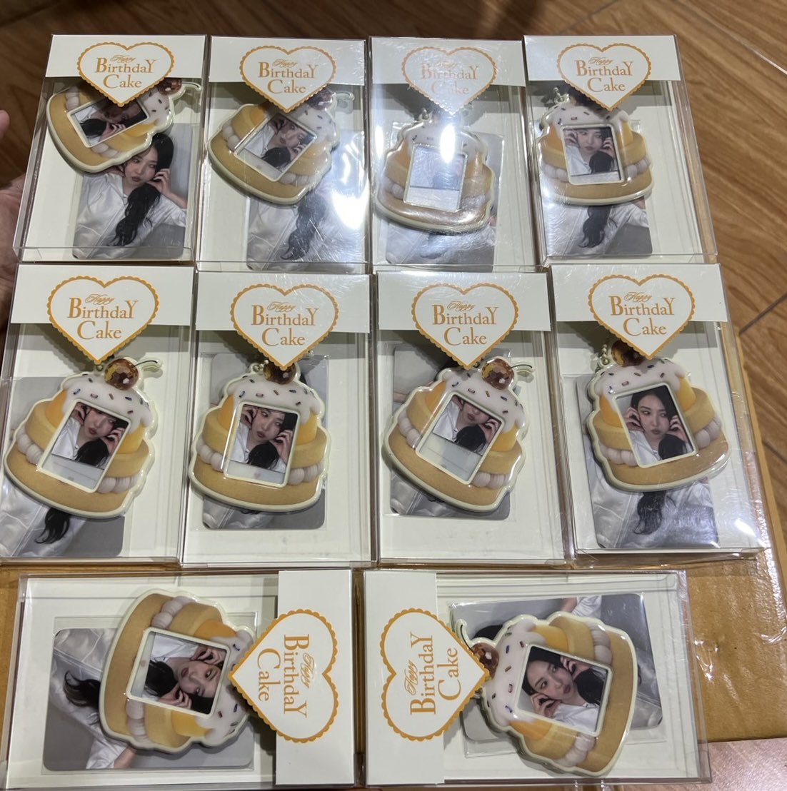 1129_jtn's tweet photo. สวัสดีค่ะขออนุญาตแท็กแจ้งนะคะ
🍀 สินค้าในรูปถึงบ้านเราที่ไทยเรียบร้อยแล้วนะคะ
🏠คนที่ของครบหากต้องการเปลี่ยนที่อยู่สามารถแจ้งเราทางเดมได้เลยนะคะ
-/หากรอส่งพร้อมสินค้าตัวอื่นสามารถแจ้งทางเดมนะคะ🙏🏻🙇🏼♀️
🐱ปล.คนที่ค้างชำระมัดจำและค่าส่งเดี๋ยวเราแจ้งยอดทางDMนะคะ
#1129update https://t.co/HBKLqbGB3G