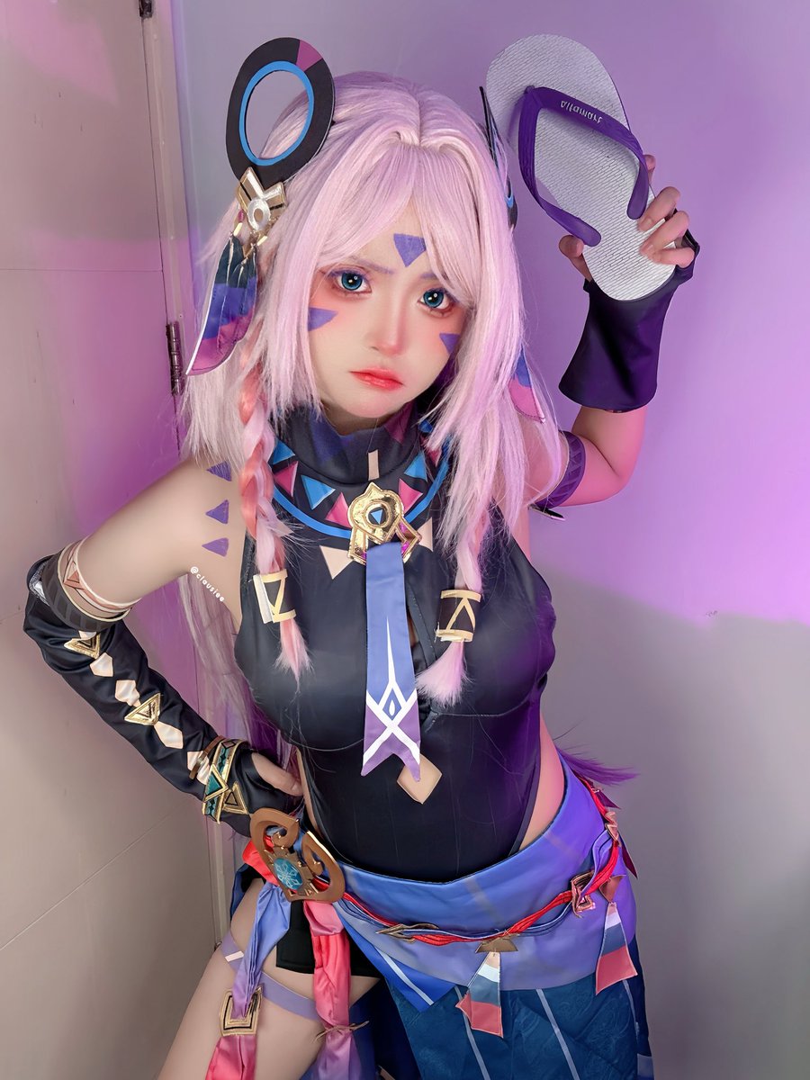 stllcls's tweet photo. Citlali Costest 😠🩷
#GenshinImpact #CitlaliCosplay https://t.co/KFe4le9ghL