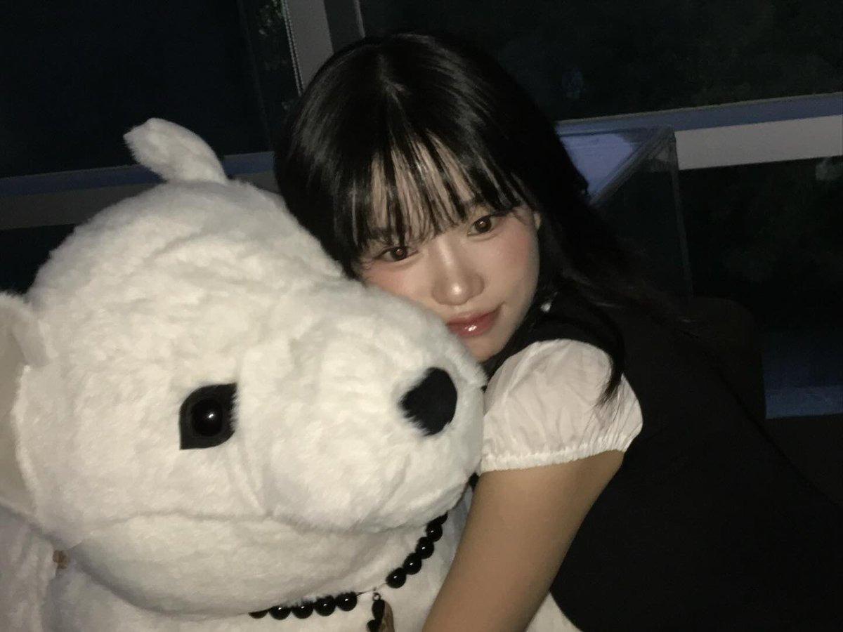 JOYURIFR's tweet photo. [🎥] ⭑ 28.12.24 • 1/2

⤷ Mise à jour de l'instagram de Yuri « ⭐🌟 💫✨ »

˗ˏˋ #JOYURI #조유리 #SquidGame2    ˊˎ˗ https://t.co/z1jeK98SuV
