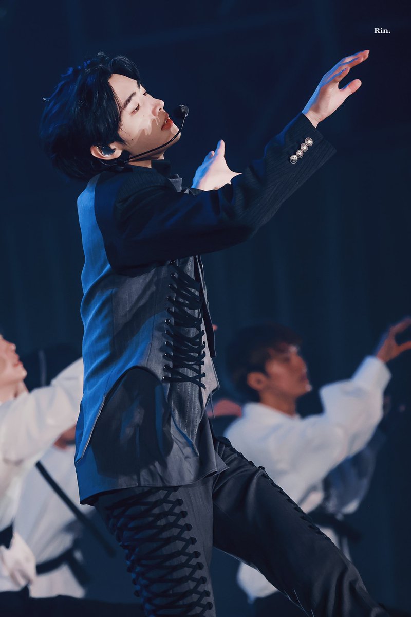 RinForSunghoon's tweet photo. 241228 FUKUOKA

#성훈 #SUNGHOON #ソンフン 
#엔하이픈 #ENHYPEN https://t.co/fPOqpfKDGB