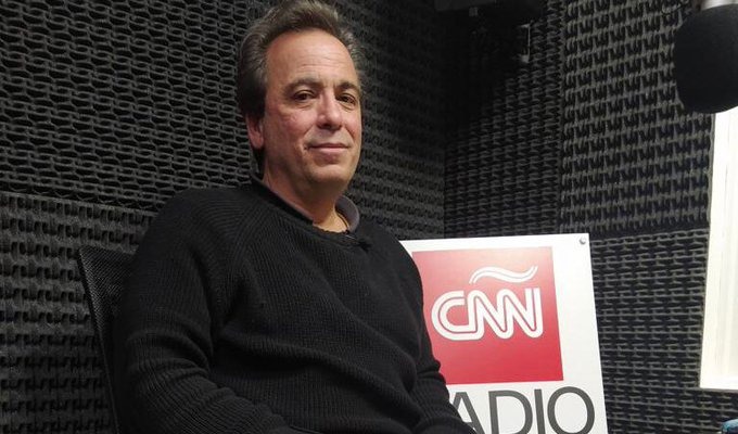 NEXOar's tweet photo. EN EL AIRE | ¡Empieza #MundoUBA!                                                                    

Escuchá a @RicBraginski y @Geraldinemuri hasta las 12 del mediodía.    

#CNNRadioArgentina
Seguilo por https://t.co/pNOvQeCPDB https://t.co/3JsExU1cnC