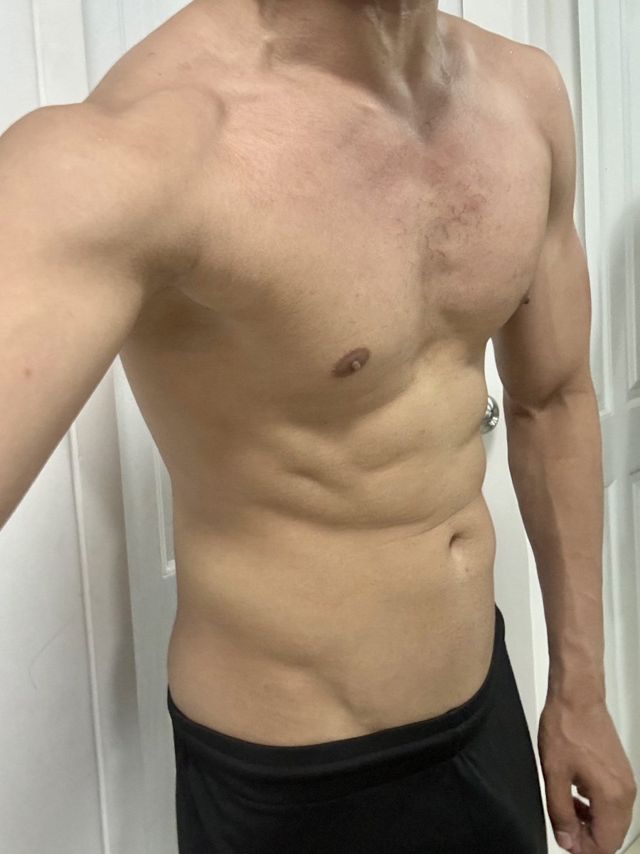 ดีครับผมอยู่หาดใหญ่ รุก สนใจงานไหนนัดได้
ไม่พร้อมไม่ต้องทักมานะครับผม