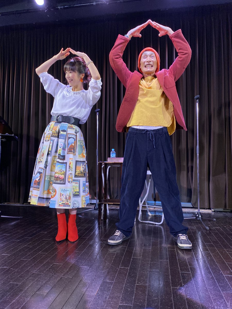 TM_TM_25's tweet photo. ＃おかいつ　＃おかあさんといっしょ
あきひろお兄さんとりょうこお姉さんが並んでる・・・・・😭😭😭😭😭😭😭😭
あきりょう世代に生まれて本当に良かったーーーーーーーーー！！！！！！！！！！！！！！！ https://t.co/F9DNlcODKw