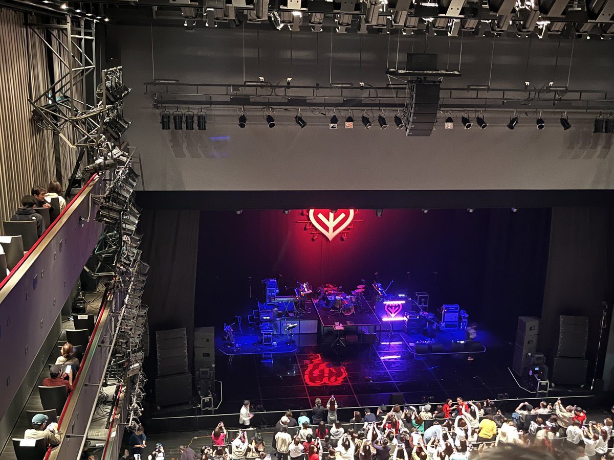 君が大好き😘
ニイガタベイベを連呼されて笑う
汗だくお腹ぺこぺこ　最高だね
🍷カフェぱんで夕飯にしまーす