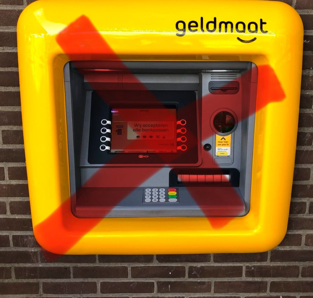 Voor de vierde keer in 3 weken tijd dat ik geen geld kan pinnen bij de #Geldmaat in Someren. Wat een waardeloze service. Minne maat is het in ieder geval al lang niet meer.
