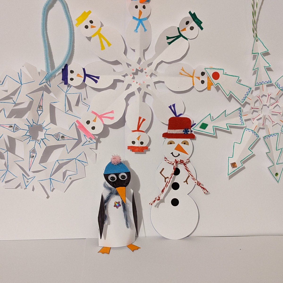 Join us for Make &amp; Take in the New Year at Skipton Town Hall. We’ll be cutting, folding and decorating to make hanging snowflakes, standing penguins and snowman bookmarks! ⛄ 

FREE drop-in session
Thu 2nd January 2025 | 10am - 12pm &amp; 1pm - 3pm