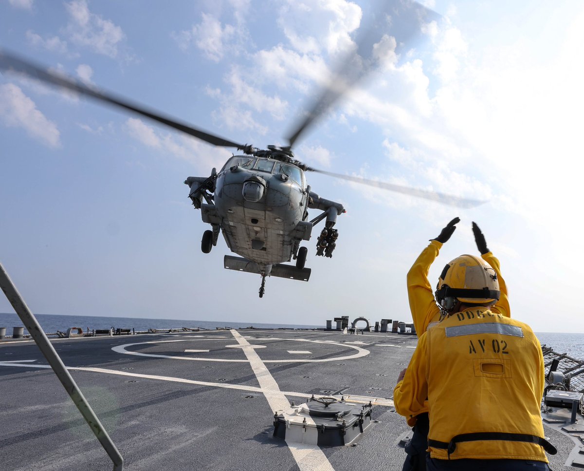 An MH-60S Sea Hawk, assigned to Helicopter Sea Combat Squadron (HSC) 11, takes off from the Arleigh Burke-class guided-missile destroyer USS The Sullivans (DDG 68) on patrol in the U.S. Central Command area of responsibility. https://t.co/mi0ERPI6f6
