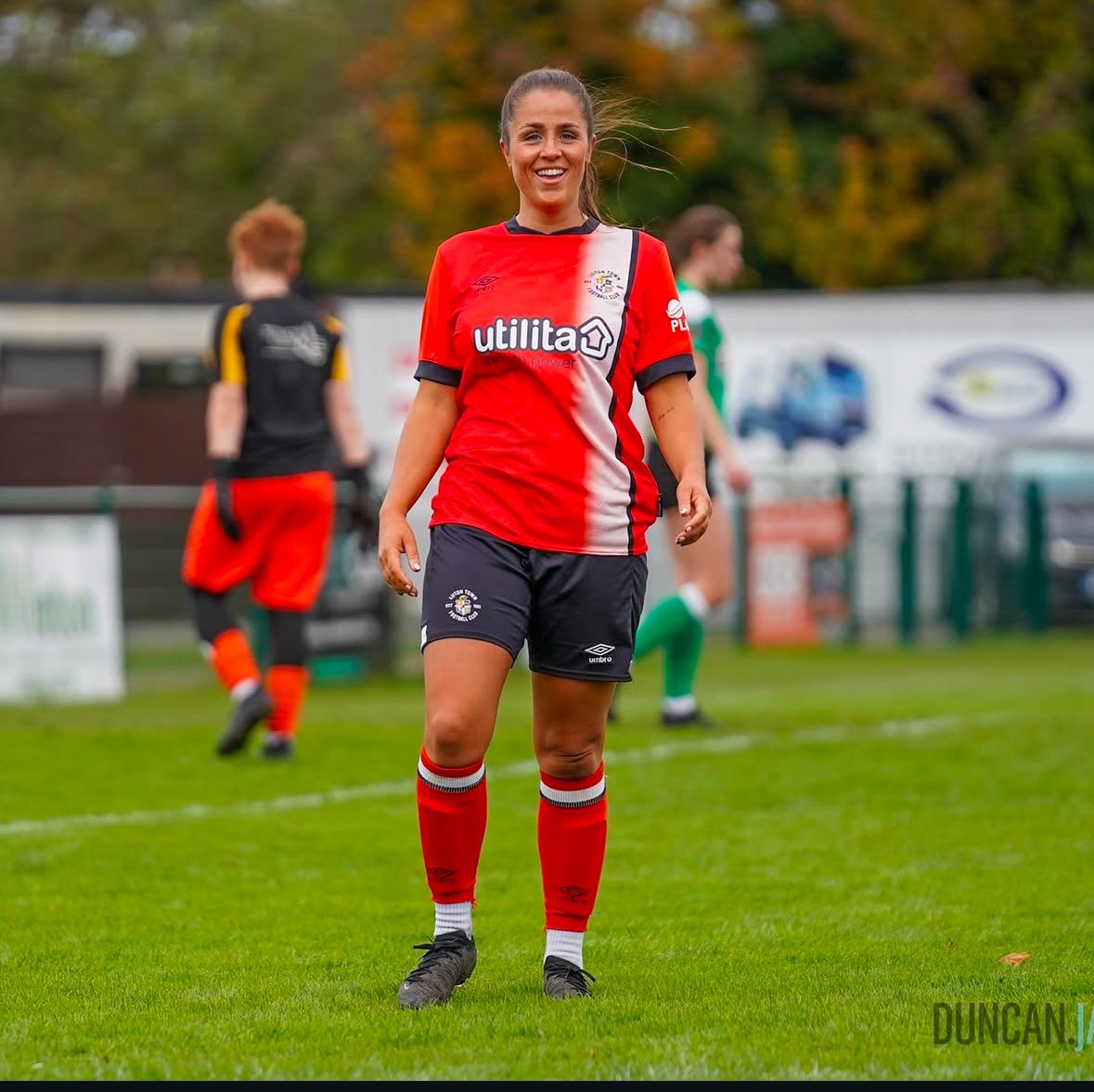 Luton Town Ladies Football Club tweet media
