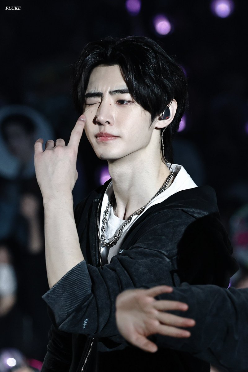 20241228

#엔하이픈 #ENHYPEN
#성훈 #SUNGHOON #ソンフン