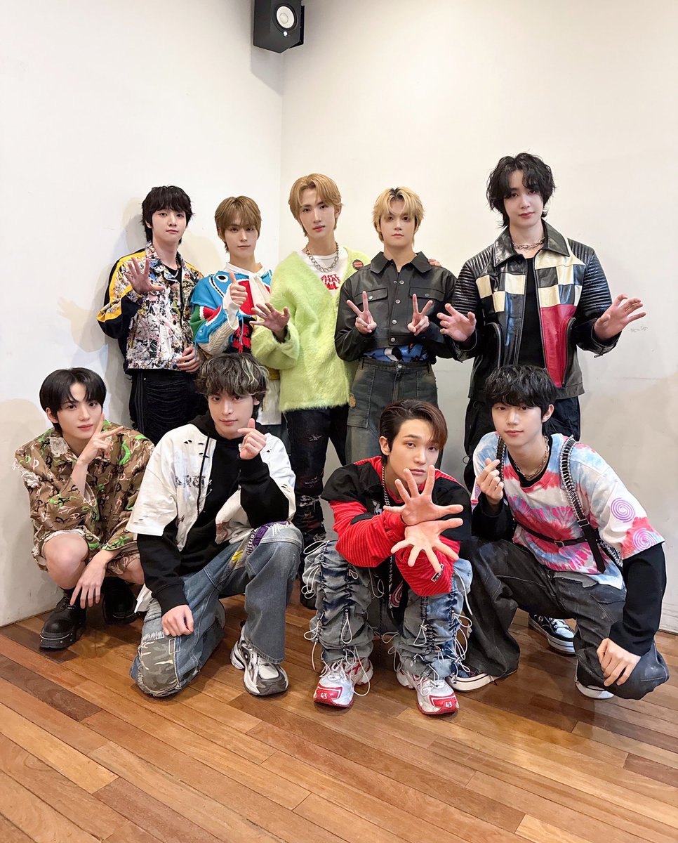 xikers_official's tweet photo. [👀] 241228

#Hi_kers👋 #xikers #싸이커스 https://t.co/jf1bNQIvCP