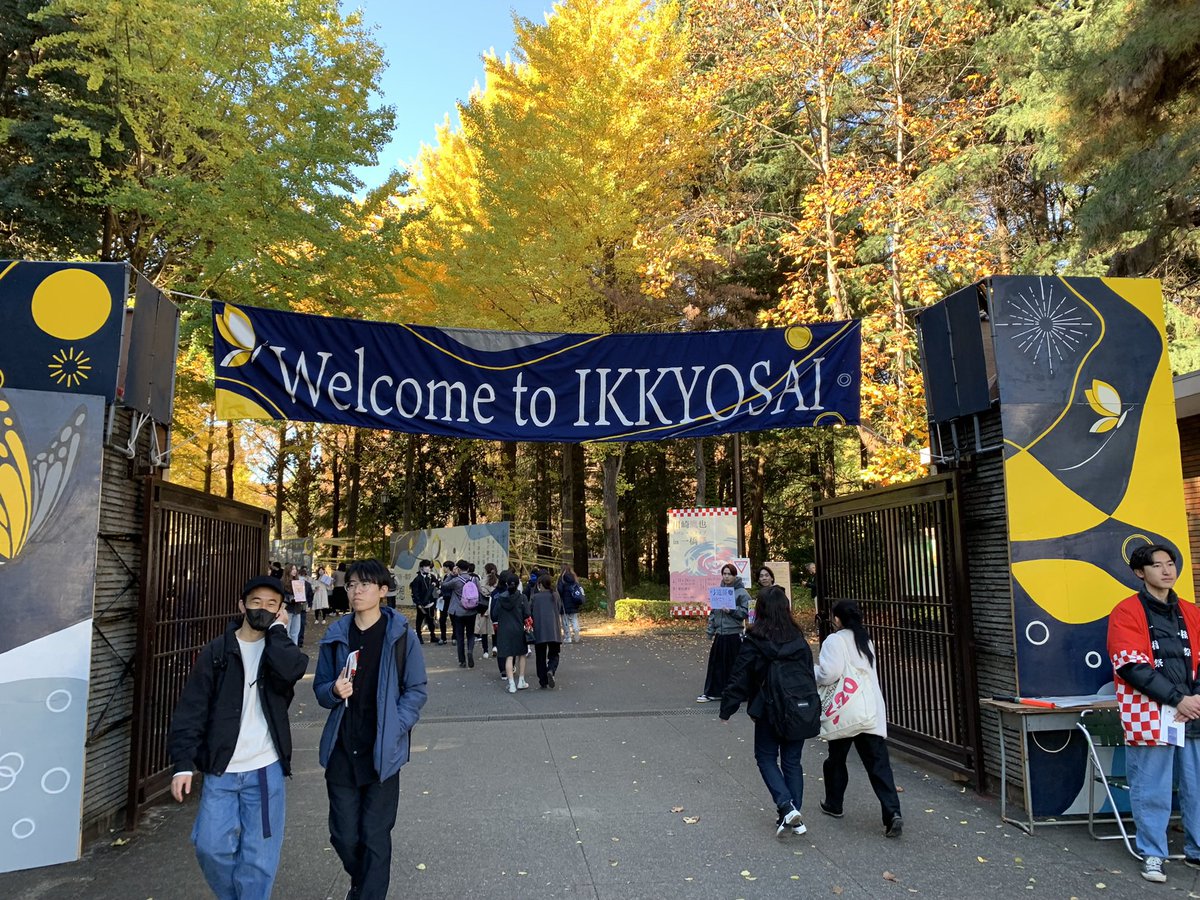 mmmmentako's tweet photo. そういえば1か月前くらいにえぐちさんと一橋祭に行きました
元気そうで良かったです
ちんこに学歴フィルター付いて自分未満のまんこの穴には通らないとか言ってました https://t.co/yoIkq6AKJ1
