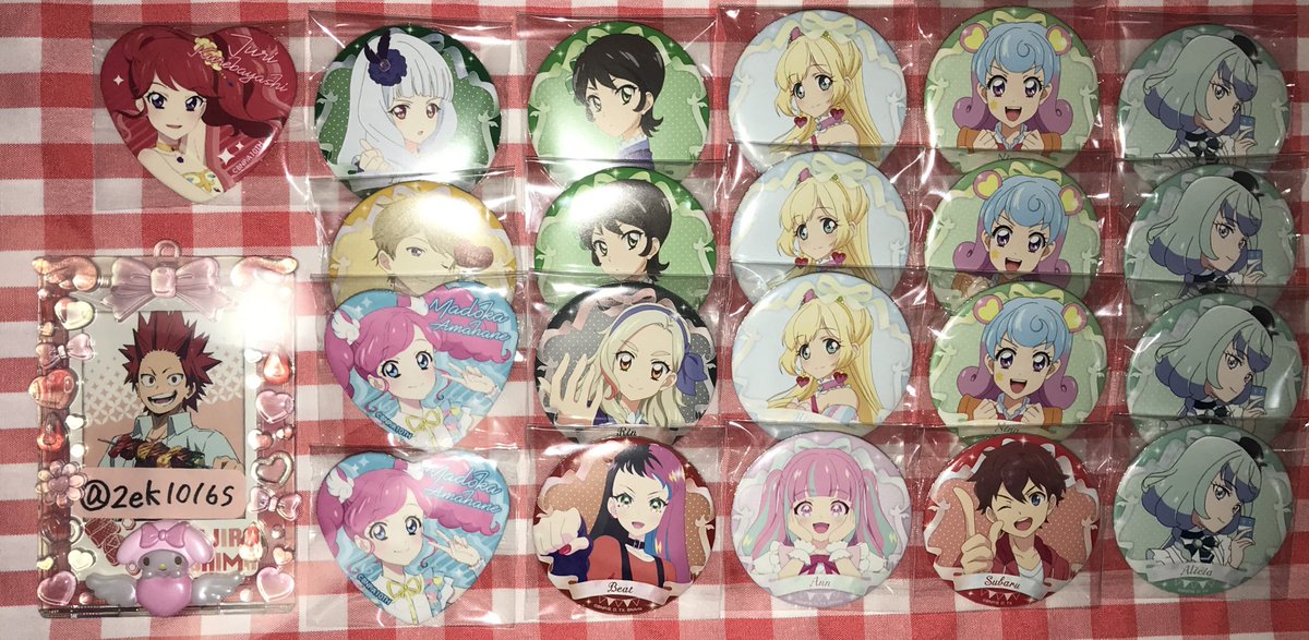2ek1016S's tweet photo. 【交換/譲渡】アイカツ バースデー缶バッジ やっぱり！ハートだね♡缶バッジ

【求】バースデーのの
【譲】バースデー：🎀アリシア 🎀ひめ 🎀アン ニーナ すばる しおん 凛 ビート 望 リリィ
ハート：🎀まどか 珠璃

🎀は交換のみ、無印含むお取引優先。郵送のみ。リプに続きます↓ https://t.co/z4smRmsaME