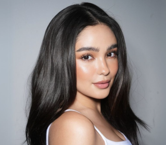 Her yıl The Candlers ile Independent Critics tarafından hazırlanan Dünyanın En Güzel Yüze Sahip Kadınları (The 100 Most Beautiful Faces of 2024) listesi yayınlandı.

Andrea Brillantes'in birinci olduğu listeye Türkiye'den 5 isim girdi:

97 Özge Yağız
83 Su Burcu Yazgı Coşkun
74