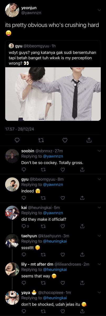𝐝 tweet media