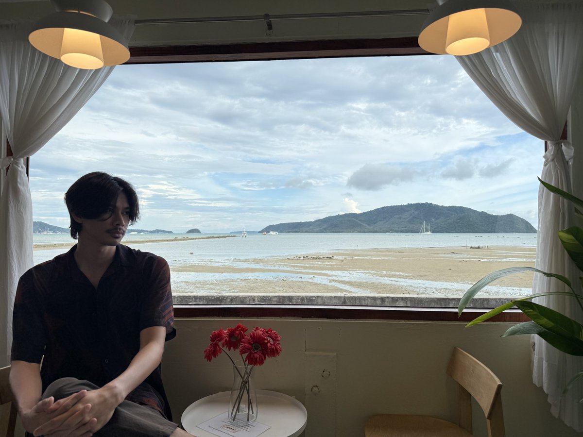 pipe_thanwa's tweet photo. Lay cafe at Phuket https://t.co/9NlIuLL5RK