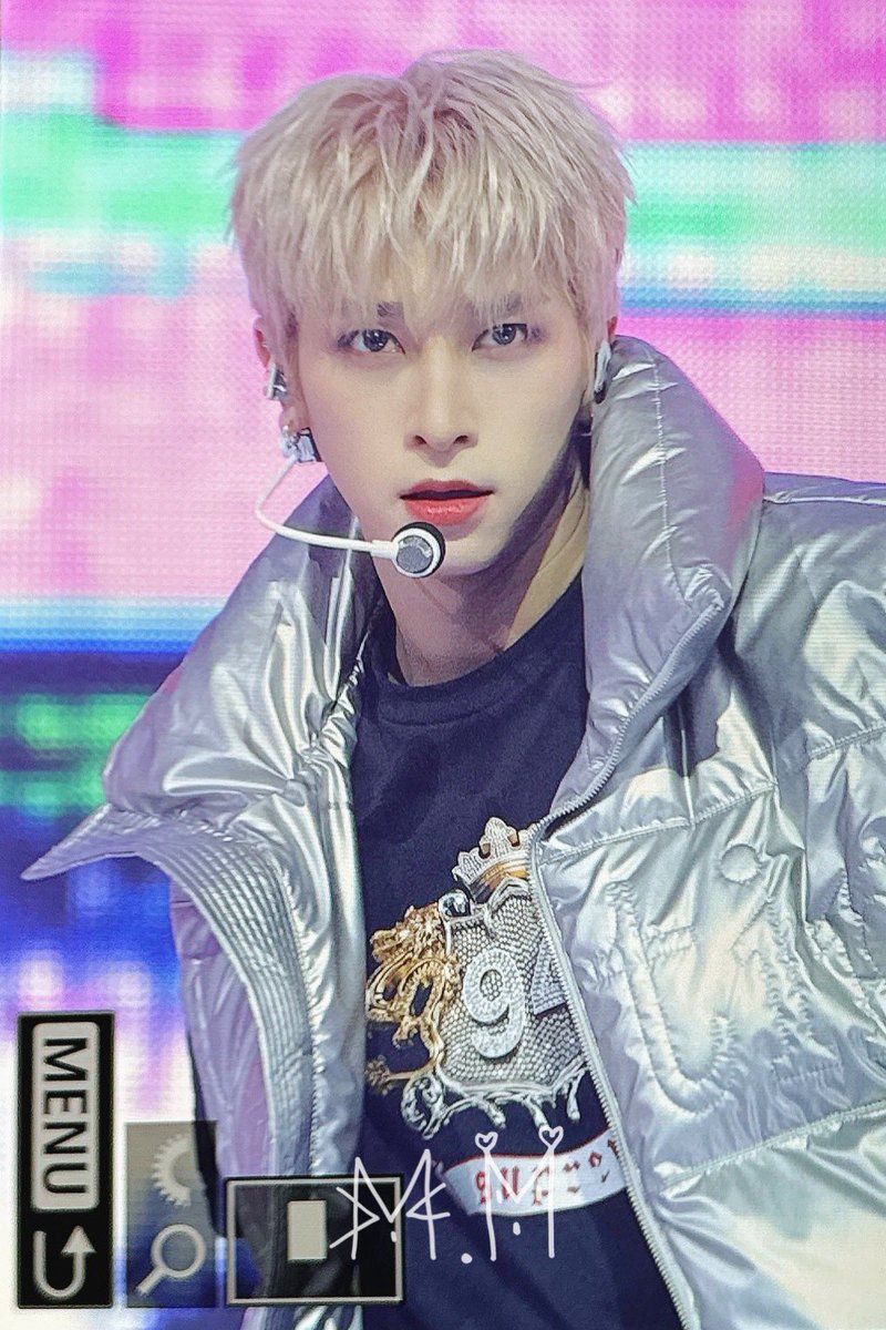 1207_Malamute's tweet photo. 241228

🩵

#한결 #HANGYUL #翰洁 https://t.co/yJZQFUNpAN