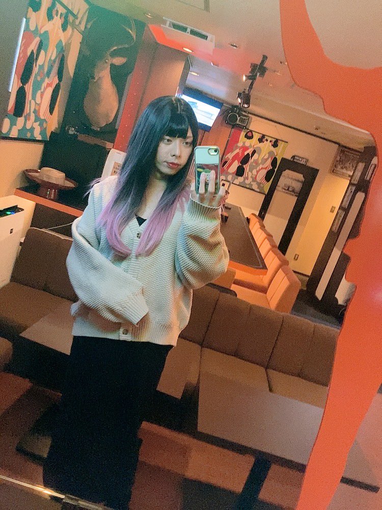 今年最後の女装出勤かな？
記念に！