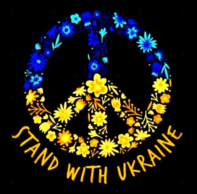 XopherPaul's tweet image. #IStandWithUkraine #SlavaUkraïni #GloryToUkraine #DefendDemocracy #StandWithUkraine #StopRussia #StopTheGOP #StopMAGA #PeaceInUkraine 🇺🇦💙💛🌻🕊