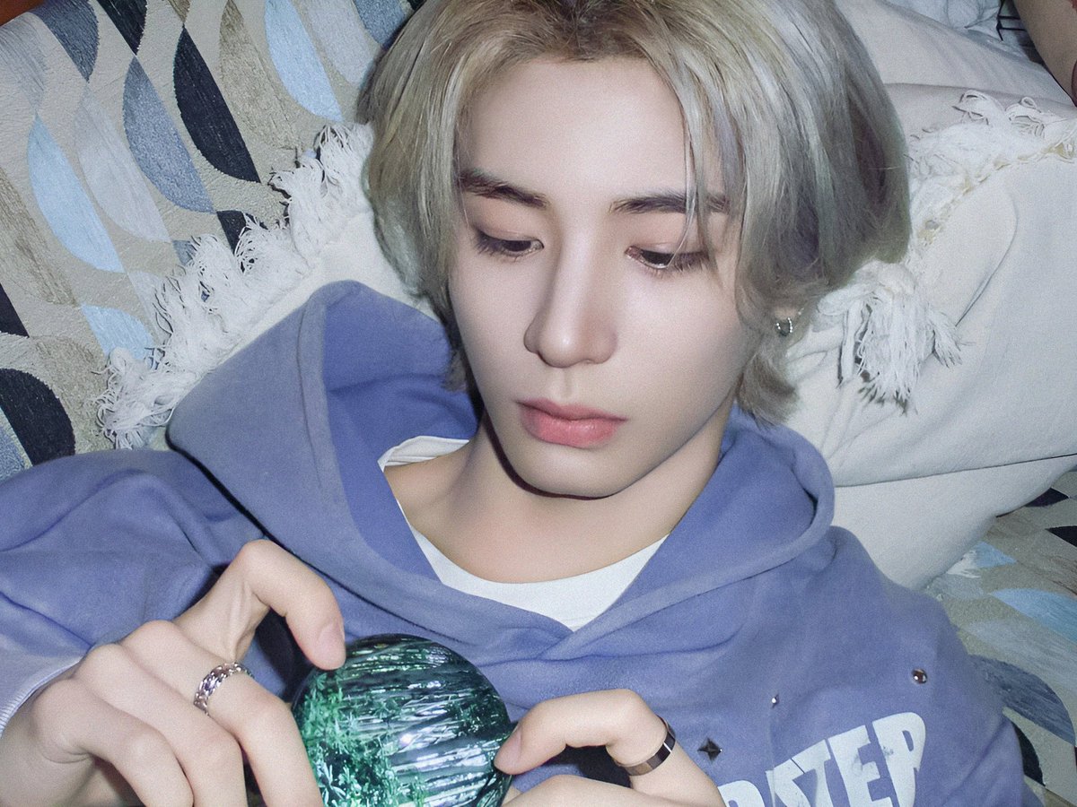 BOYNEXTDOOR ‘오늘만 I LOVE YOU’ Official Photo 2

#BOYNEXTDOOR #보이넥스트도어 #BND
#이한 #LEEHAN
#오늘만_I_LOVE_YOU