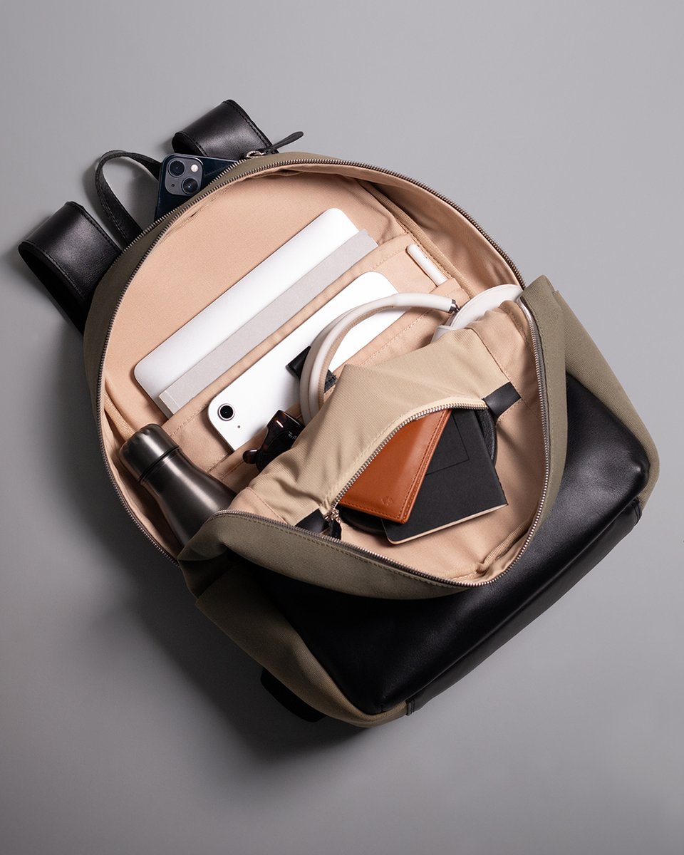 harberlondon's tweet photo. Office Backpack | Harber London
Handcrafted with durable water-resistant fabric made of recycled plastic bottles and rich full grain leather.
Your office, inside your bag.
#harberlondon #harber
https://t.co/iTSBvQQCXb
.
.
.
#backpack #laptopbag #workbag https://t.co/uYnybARCTD