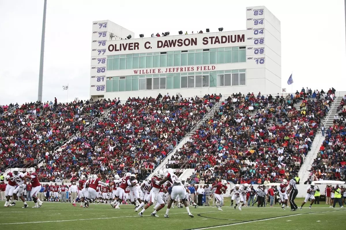 Cedric Oglesby (@cedric_77o) on Twitter photo Blessed to receive my second D1 offer from SC State University <a href="/coglesbykicking/">C Oglesby Kicking</a> <a href="/RecruitGeorgia/">Recruit Georgia</a> <a href="/coach_s_cahill/">Shawn Cahill🏈</a> Blessed to receive my second D1 offer from SC State University <a href="/coglesbykicking/">C Oglesby Kicking</a> <a href="/RecruitGeorgia/">Recruit Georgia</a> <a href="/coach_s_cahill/">Shawn Cahill🏈</a>